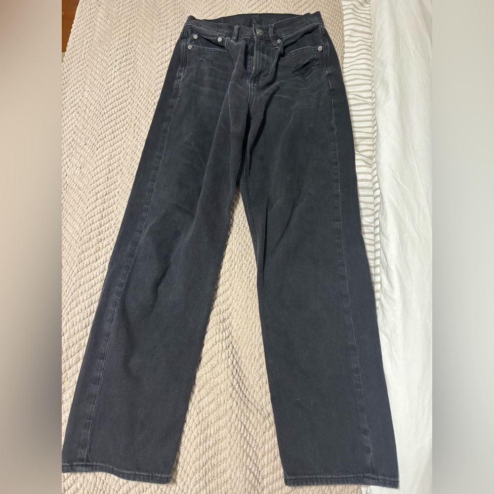 Classic Black womens Straight-Leg Jeans
